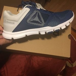 New Reebok running shoes, size 8.5
